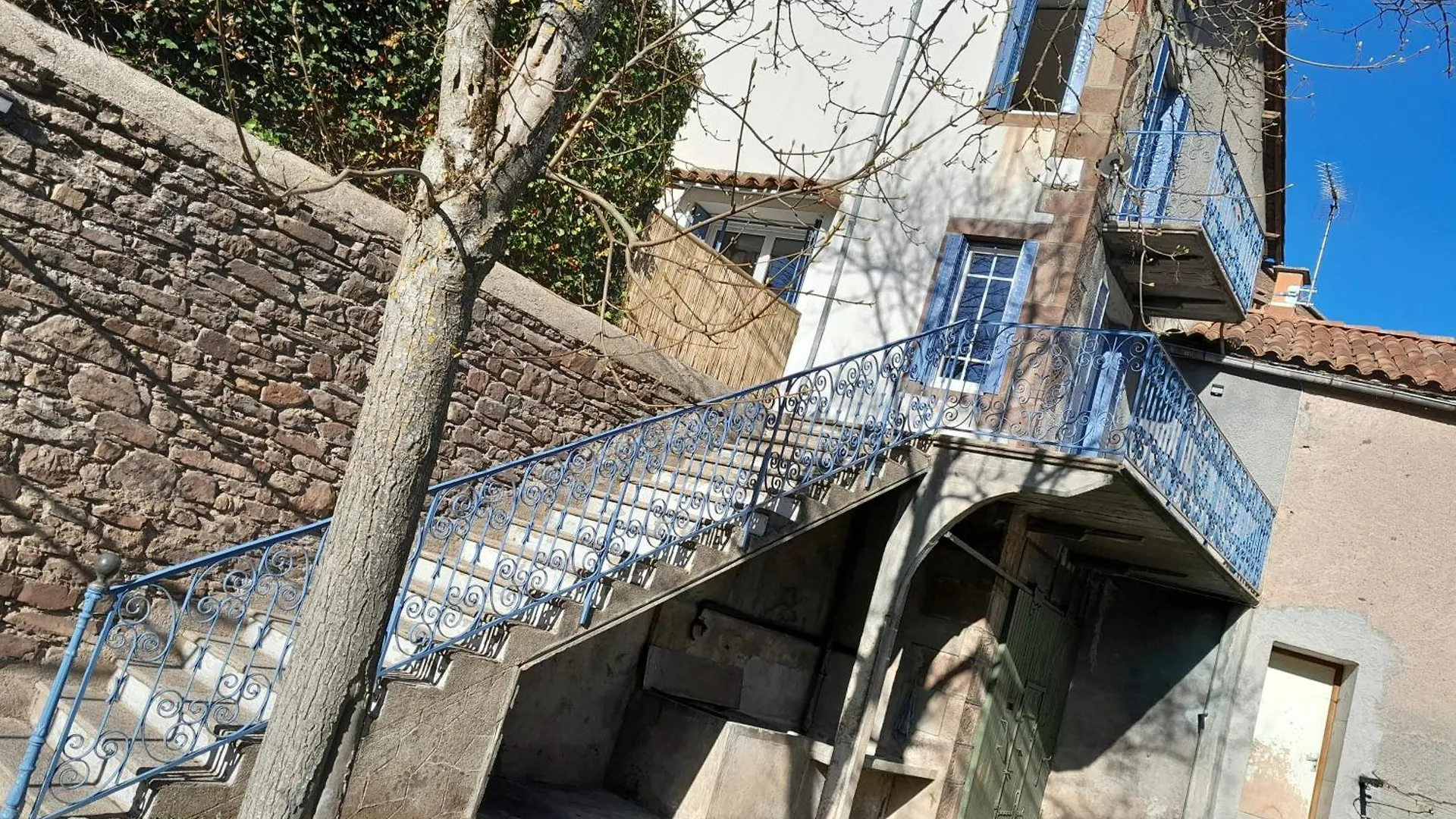 Gite Bienvenue Chez Vous Belmont-sur-Rance Francie